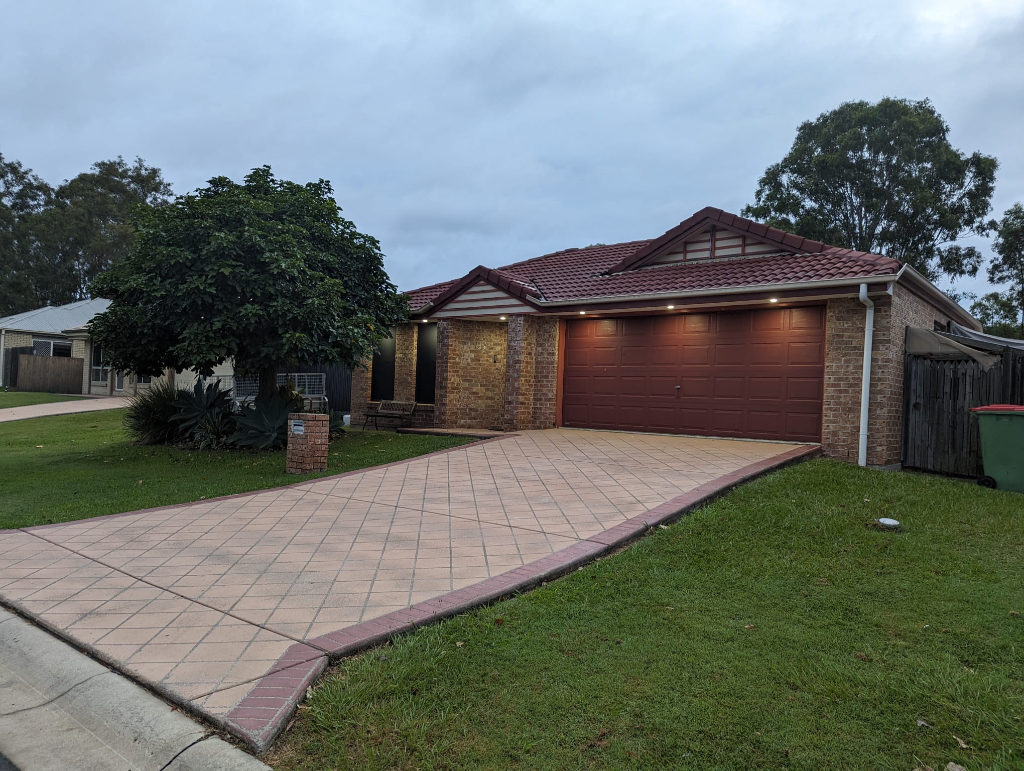 Motion Sensor Light Installer In Brisbane | Green Clean Energy